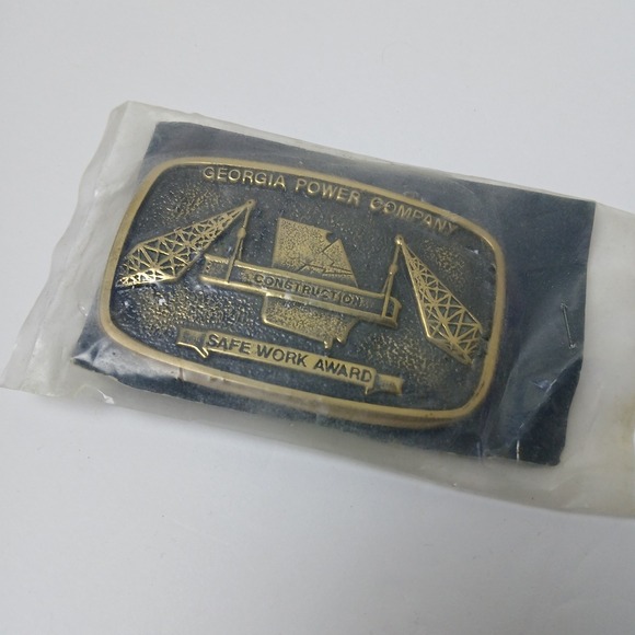 Georgia Power Company Construction‎ Safe Work Award Belt Buckle Brass - Picture 1 of 3